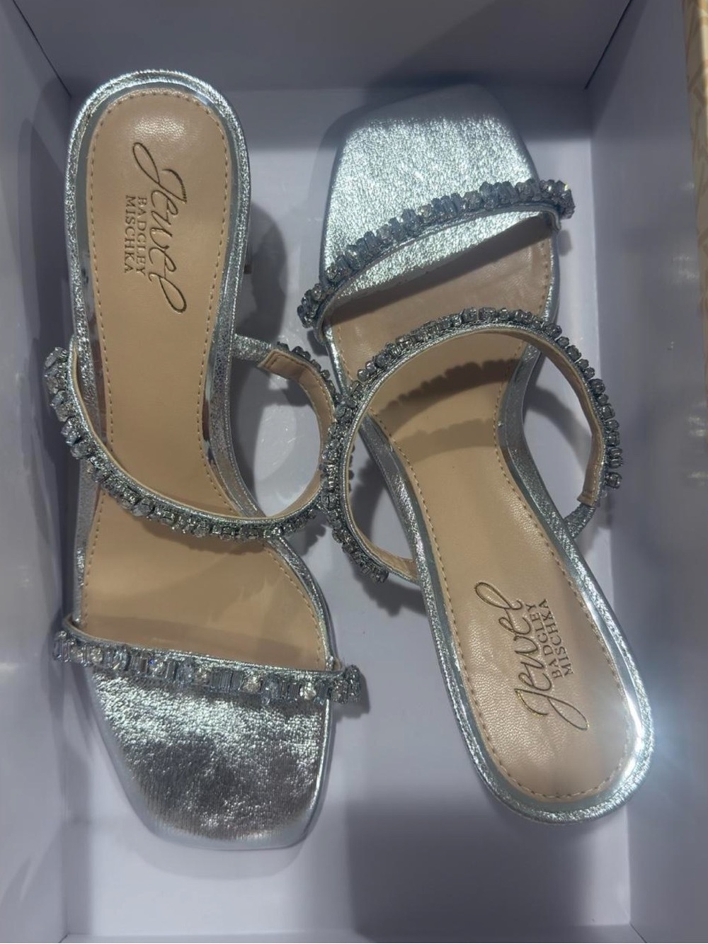 Jewel Badgley Mischka Silver Crystal-Trim Block Heel Sandals